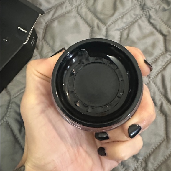 MAC Studio Fix Perfecting Powder Medium Plus - Picture 7 of 7